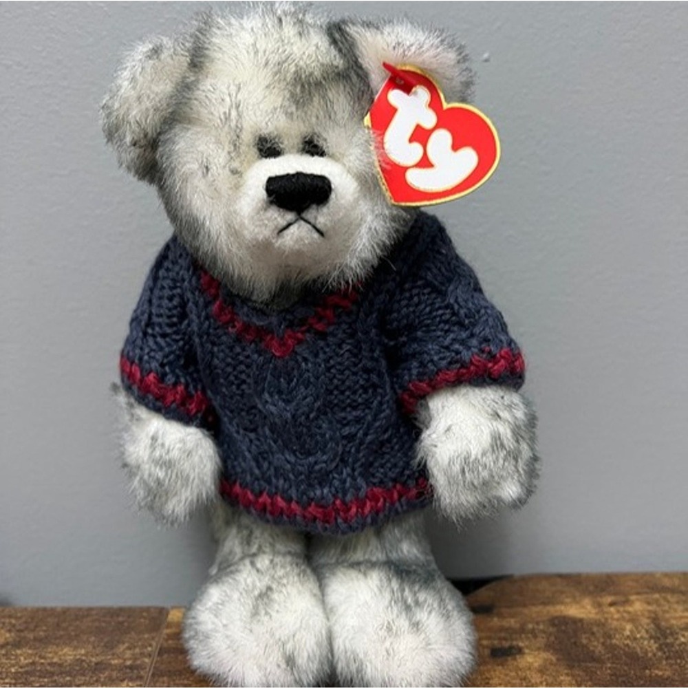 Ty Attics Treasures Fairbanks Bear Grey White Plush Navy Blue Sweater Heart Tag